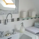 Pensión Au Fond Du Jardin 4*