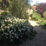 Pensión Au Fond Du Jardin Saint-Saëns