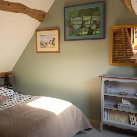 Au Fond Du Jardin Gasthof Saint-Saëns