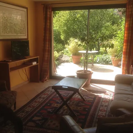 Gasthuis Au Fond Du Jardin