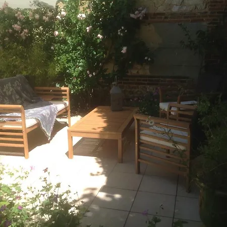 Au Fond Du Jardin Gasthuis 3*