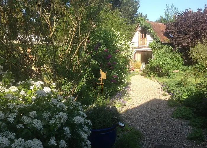 Au Fond Du Jardin Saint-Saëns