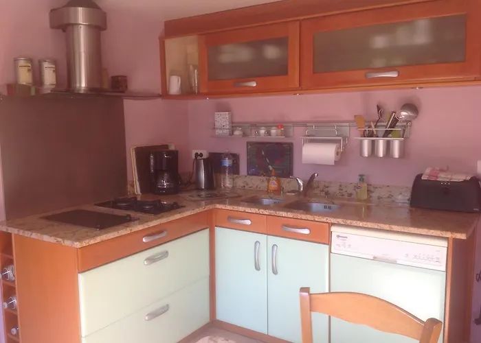 Au Fond Du Jardin 4* Saint-Saëns